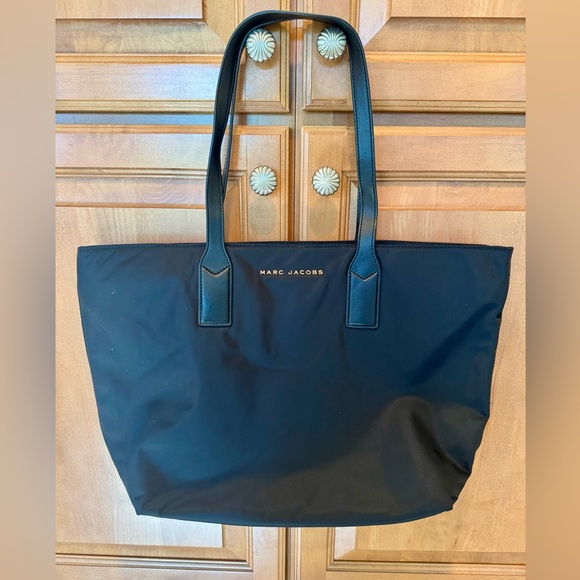 Marc Jacobs Handbags - Marc Jacobs Wingman Tote Bag in Black/Gold